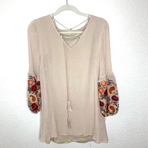 Entro Cream Tunic with Embroidered Sleeves